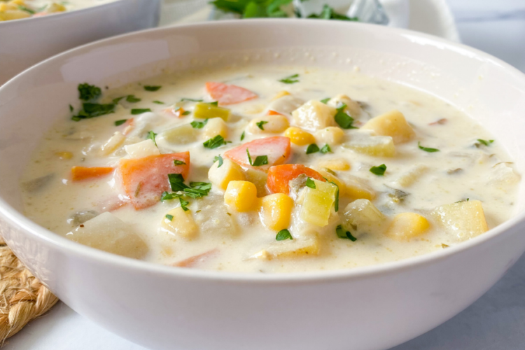 Easy Slow Cooker Corn Chowder - Girl Appetit